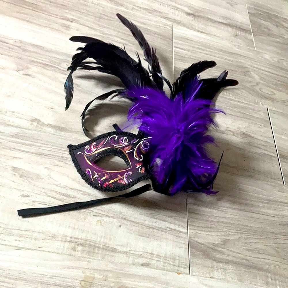Masquerade mask